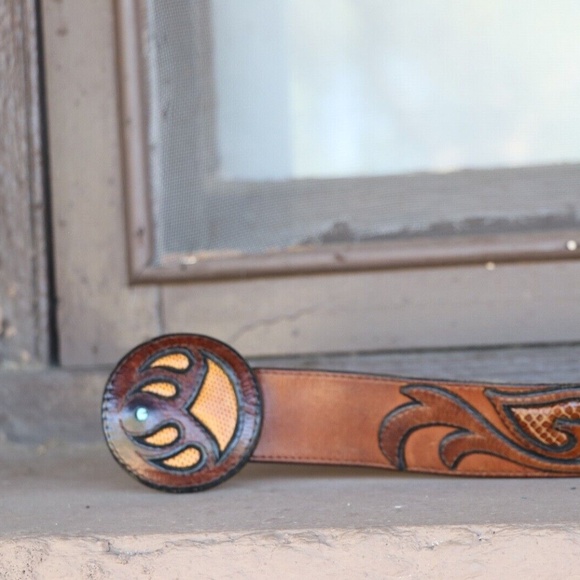 RARE 70s Vintage WYLY\'s Brown Leather Buckle Belt w/ Genuine Turquoise